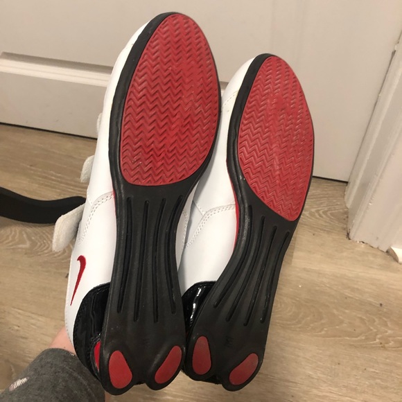 Nike ladies Velcro running shoes athletic sneakers size 12 - Picture 5 of 7